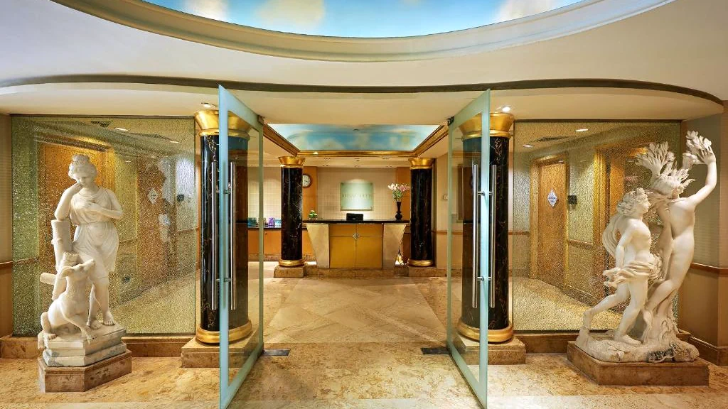 الفندق جراند نايل تاور - القاهرة